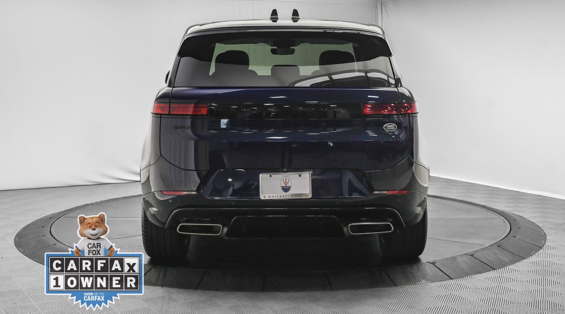 2023 Land Rover Range Rover Sport SE photo 3