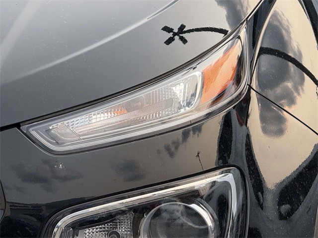 2024 Hyundai Venue SEL photo 7