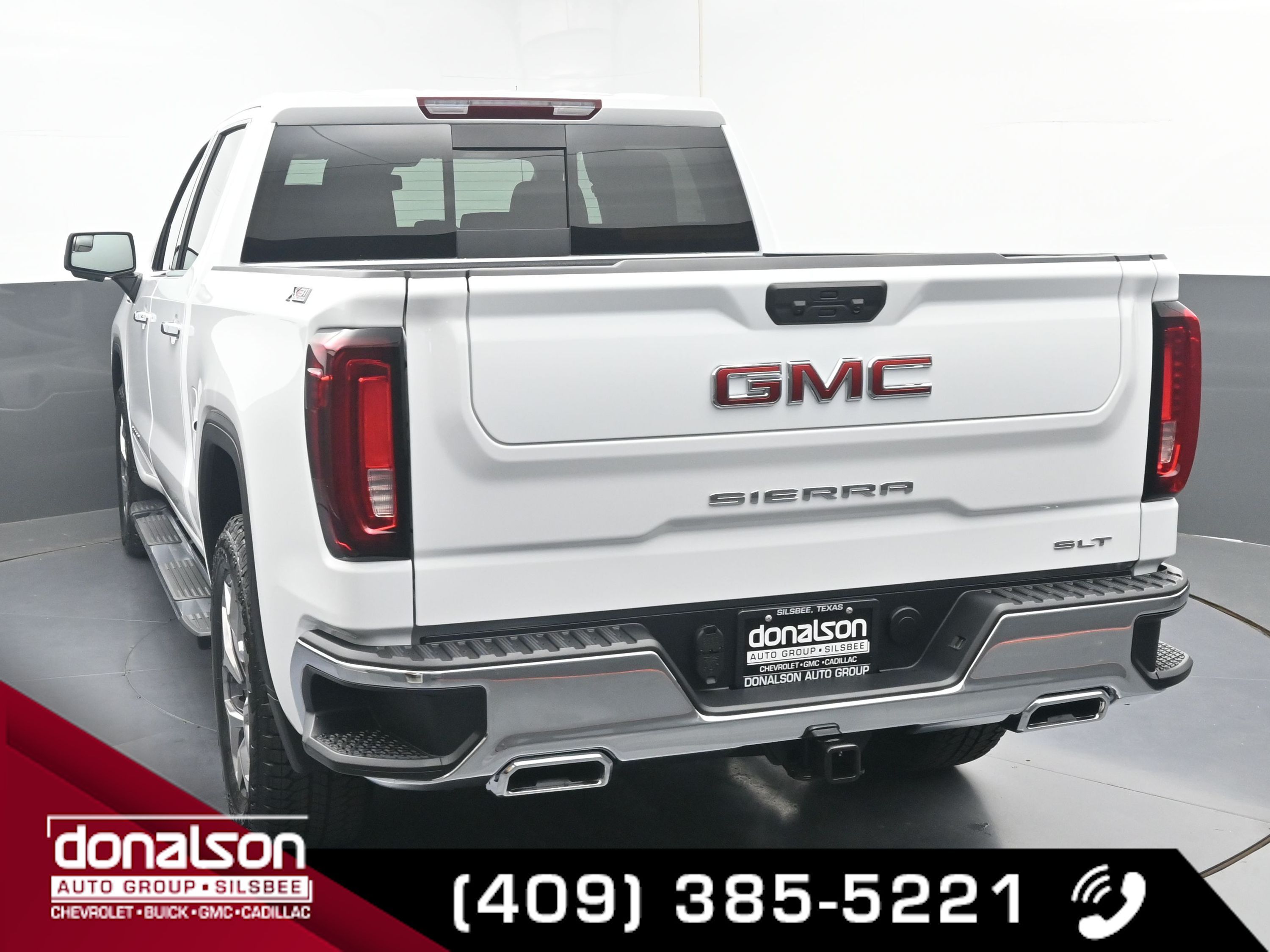 2026 Gmc Sierra SLT photo 3