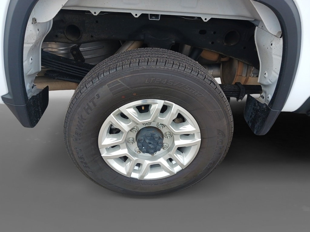 2024 Chevrolet Silverado 2500HD LT photo 27