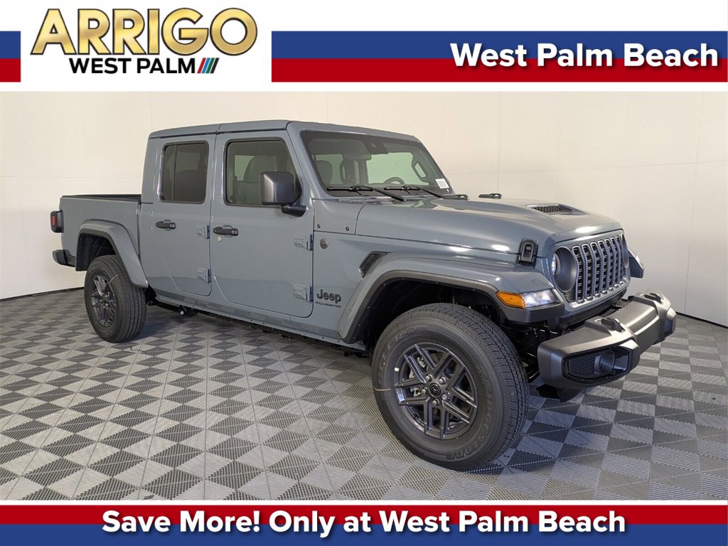 2025 Jeep Gladiator Sport S's photo