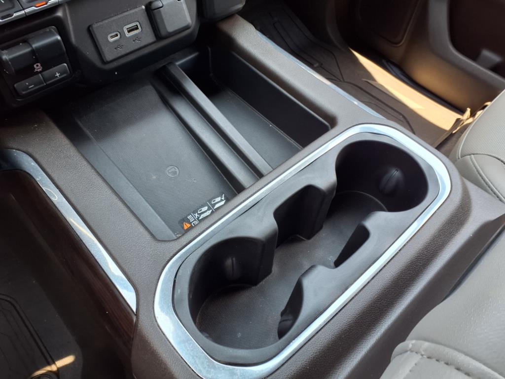 2019 Gmc Sierra 1500 SLT photo 19