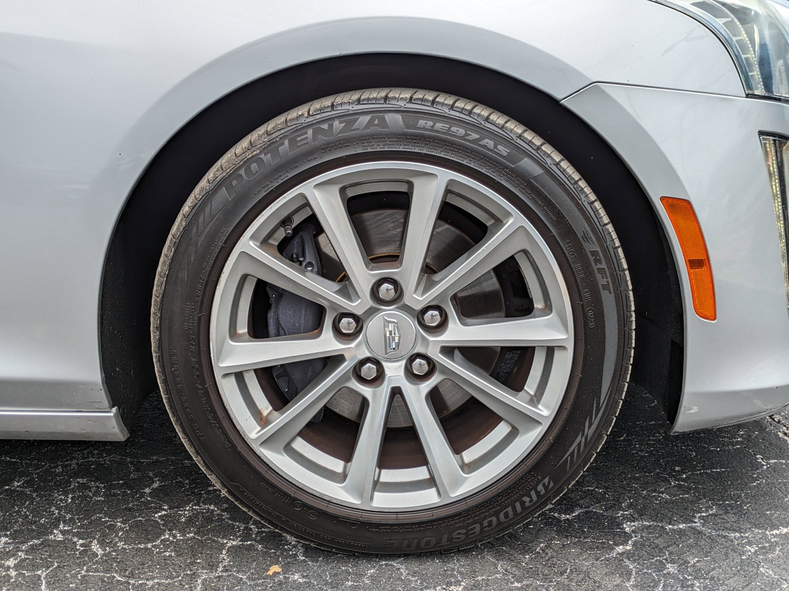 2019 Cadillac CTS Luxury photo 10