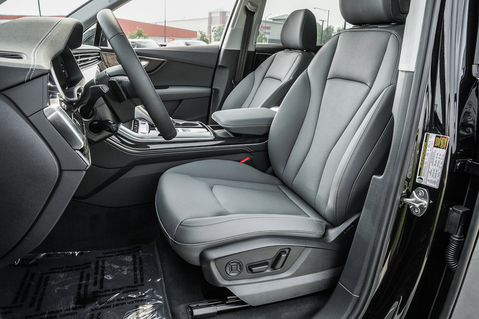2025 Audi Q7 Premium Plus photo 9