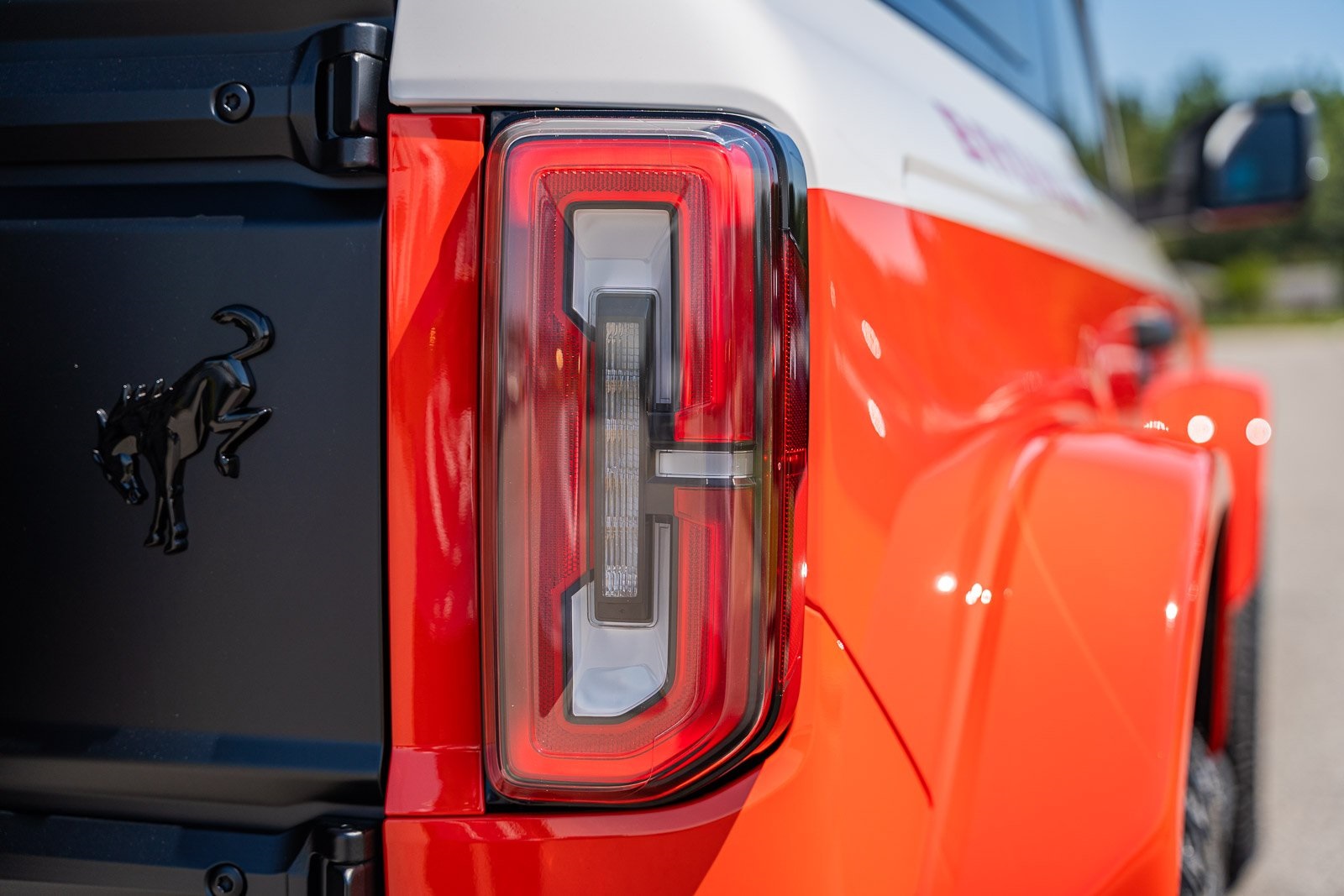 2025 Ford Bronco First Edition photo 11