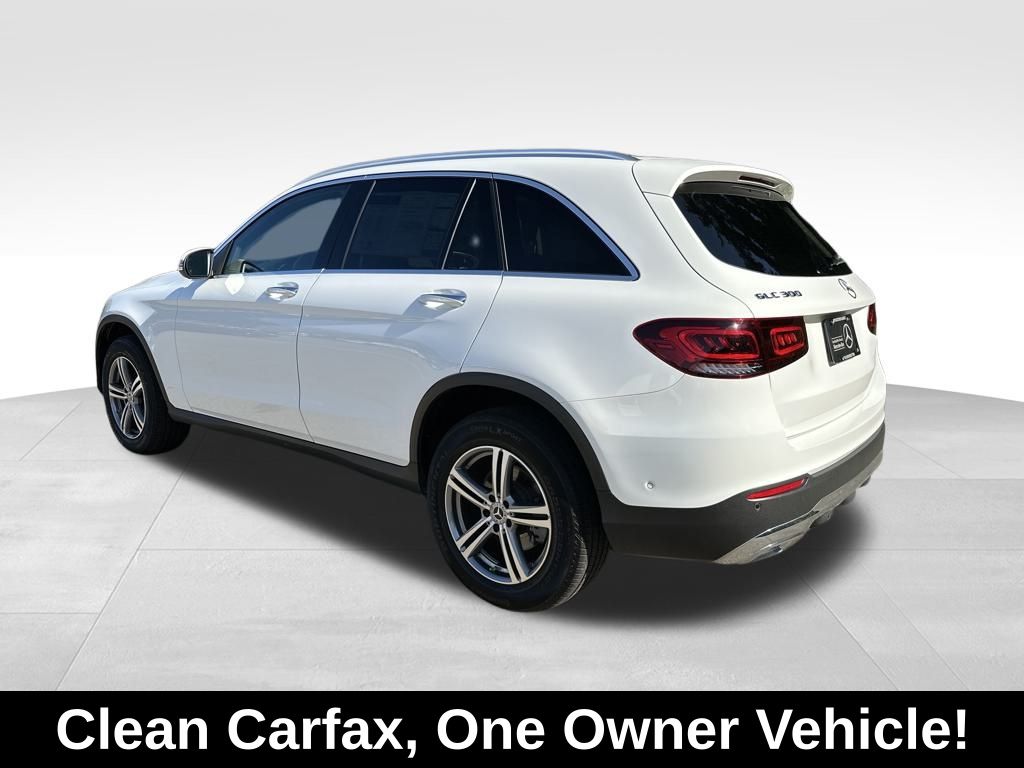 2022 Mercedes Benz GLC 300 4MATIC photo 2