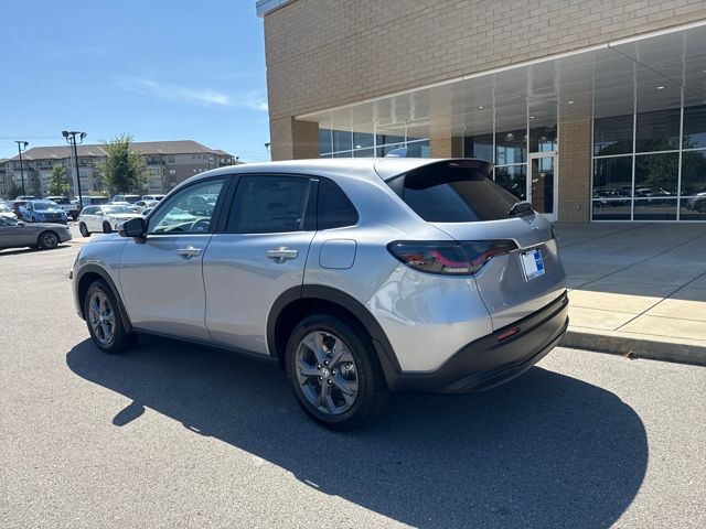 2026 Honda HR-V LX photo 2