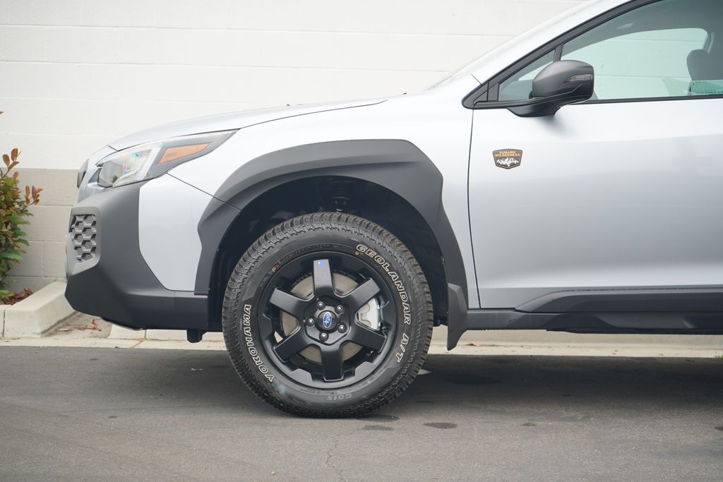 2025 Subaru Outback Wilderness photo 2
