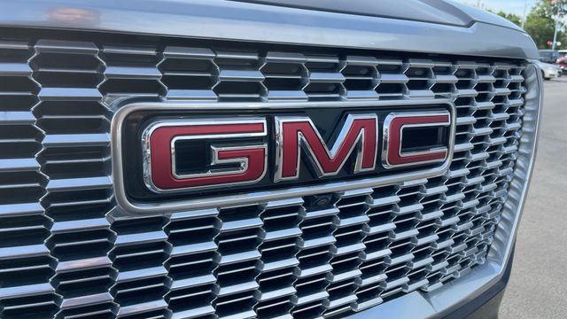 2024 GMC YUKON - Image 31