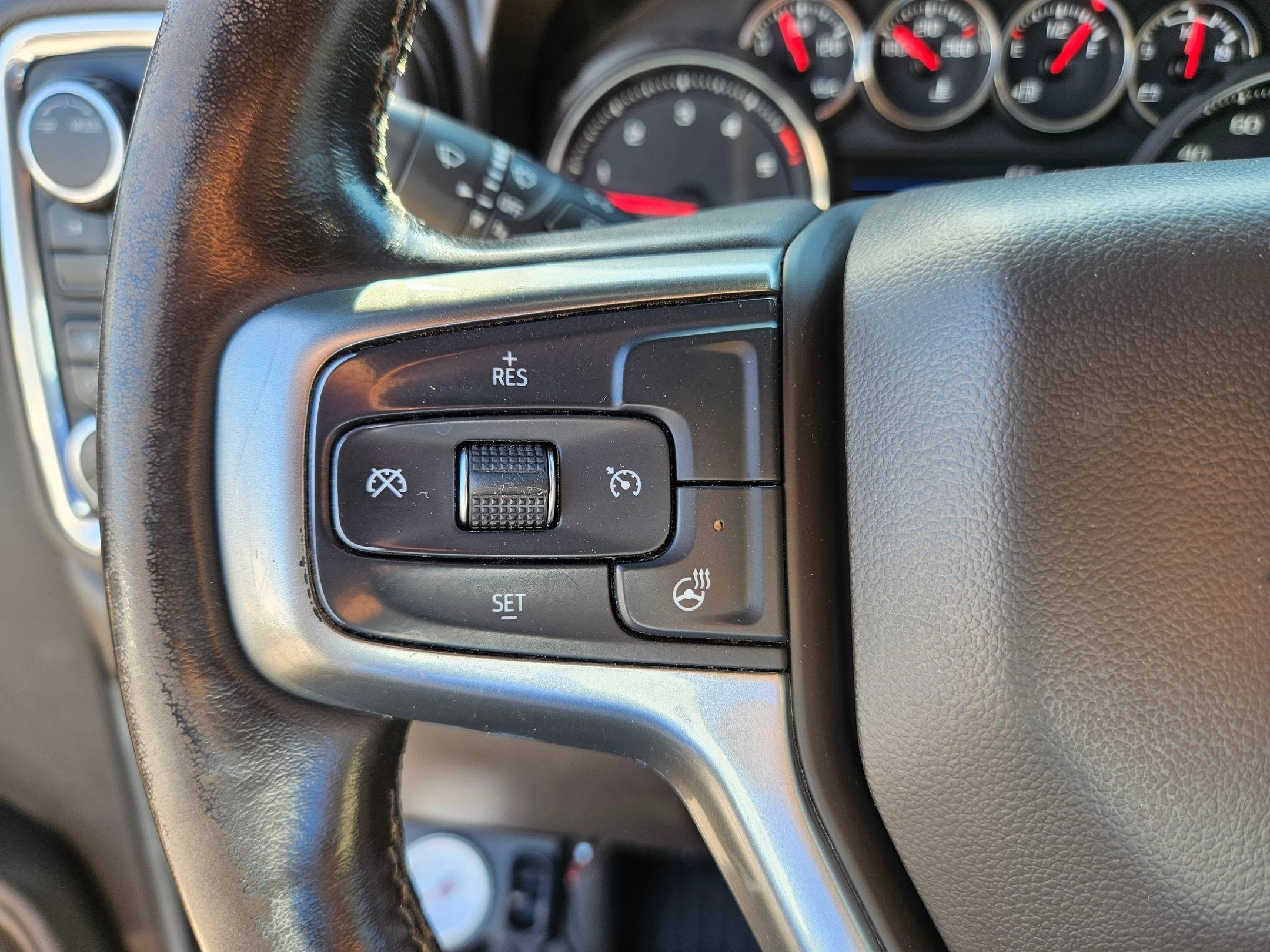 2020 Chevrolet Silverado 2500HD LT photo 11