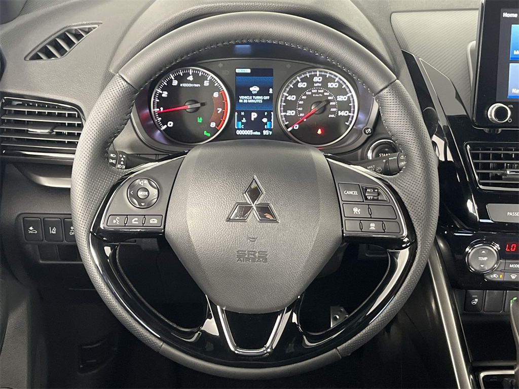 2025 Mitsubishi Eclipse Cross SEL photo 11