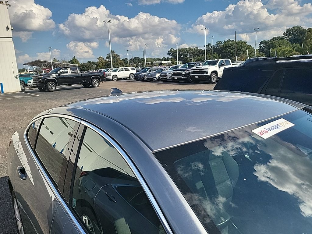2023 Chevrolet Malibu 1LT photo 14
