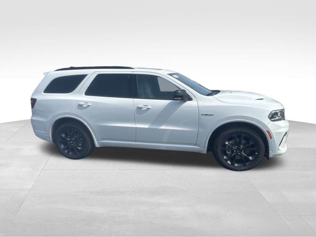 2025 Dodge Durango R/T Plus photo 13