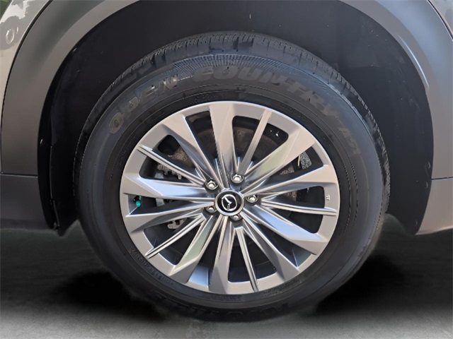 2024 Mazda CX-90 Preferred photo 8