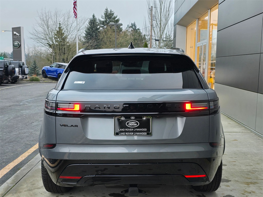 2025 Land Rover Range Rover Velar SE photo 3