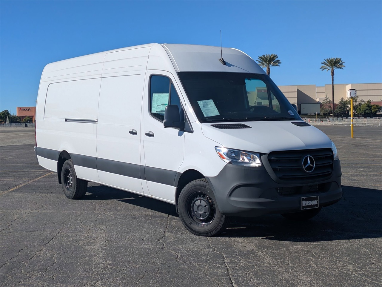 2024 Mercedes-Benz Sprinter Cargo Van Base's photo