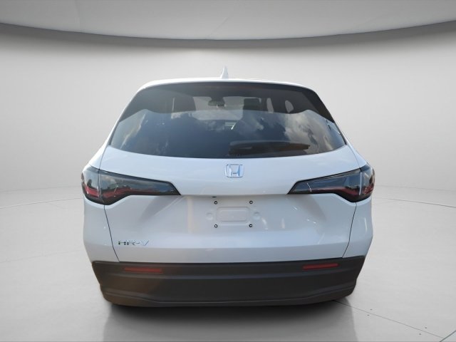 2026 Honda HR-V LX photo 5