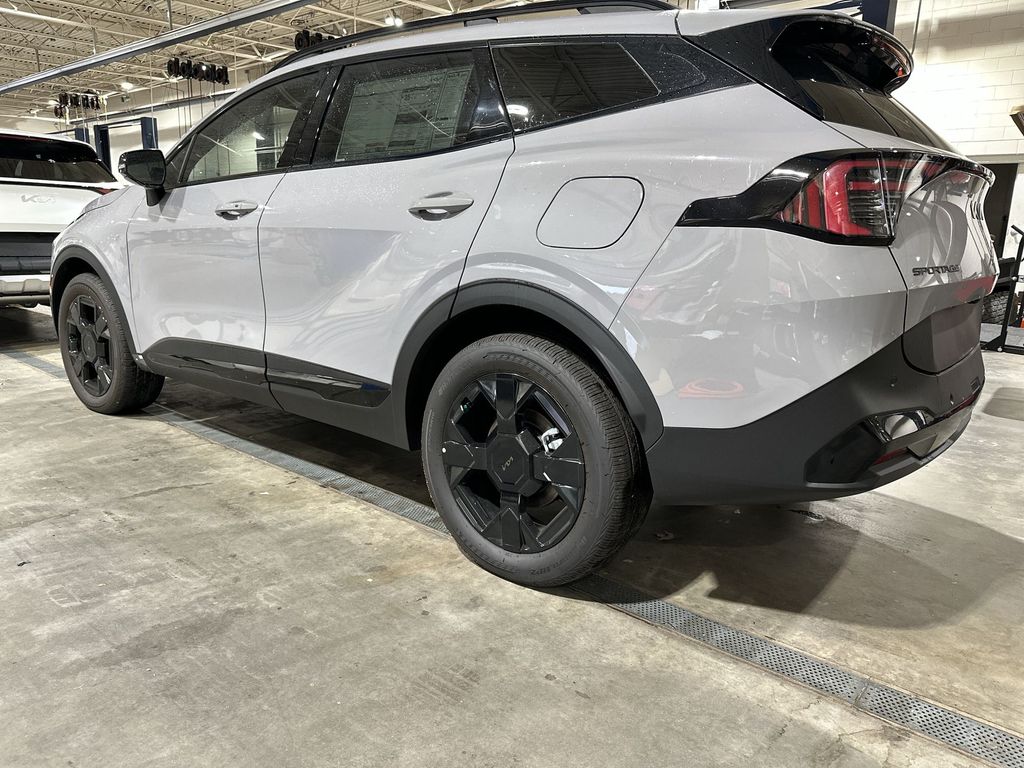2026 Kia Sportage Hybrid X-Line photo 3