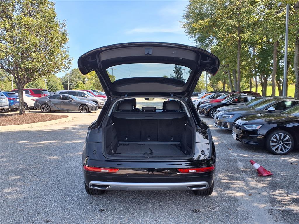 2020 Audi Q5 45 Premium Plus photo 5