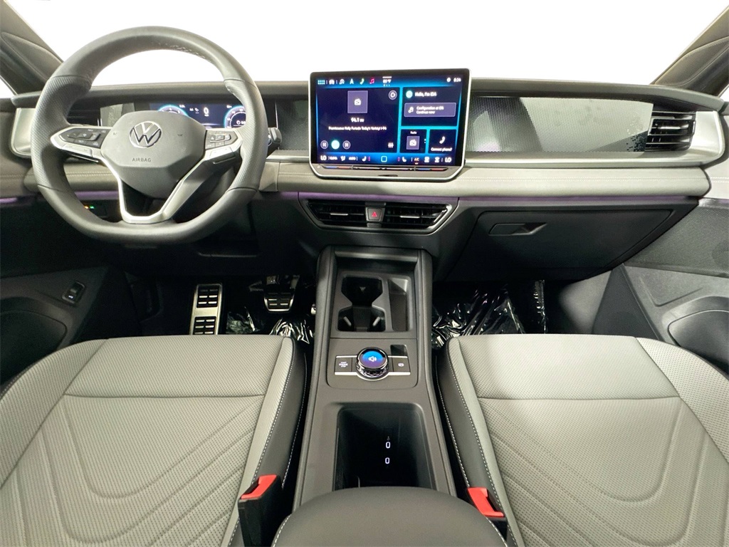 2025 Volkswagen Tiguan SE R-Line Black photo 15