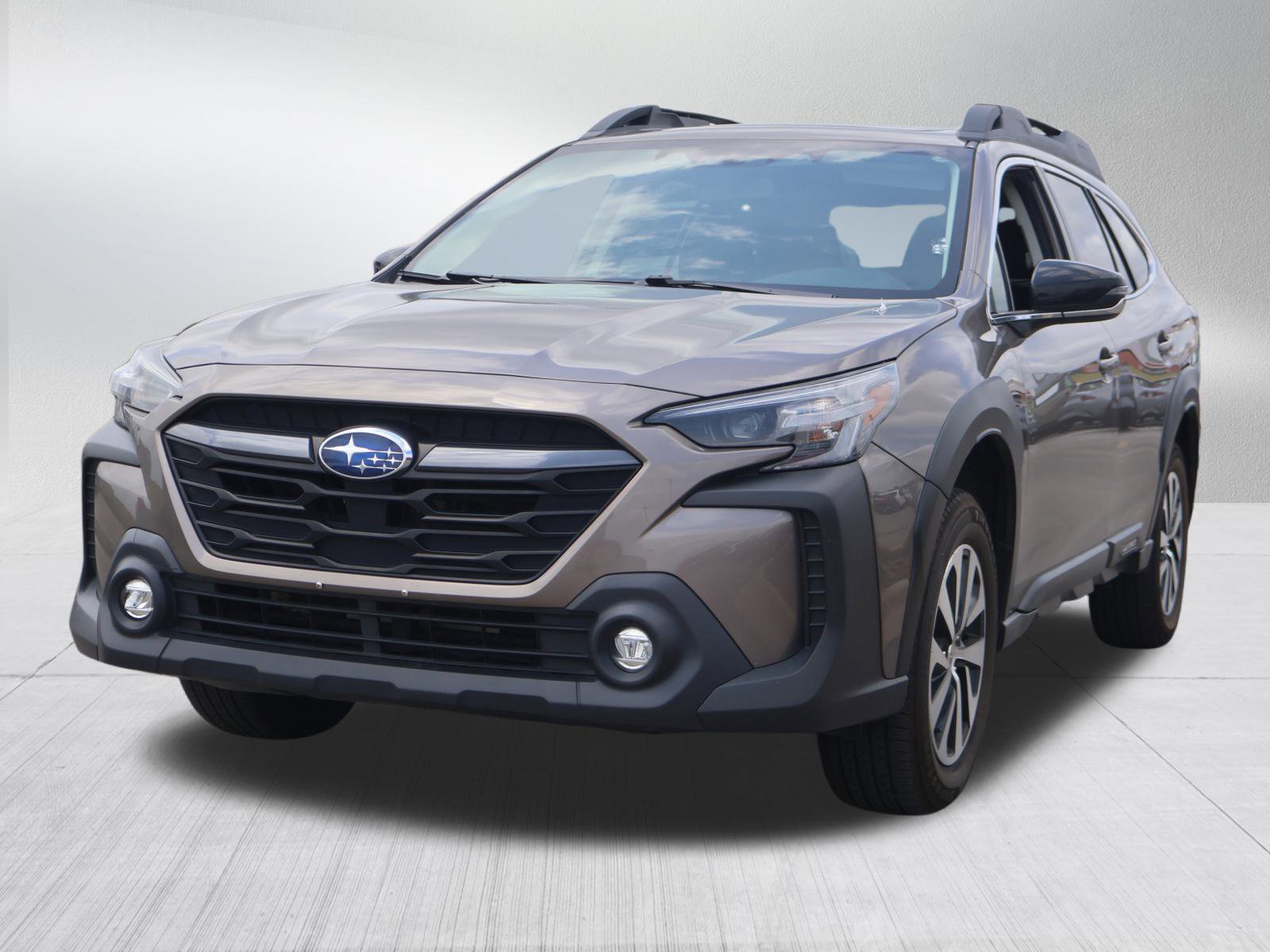 2023 Subaru Outback Premium photo 3