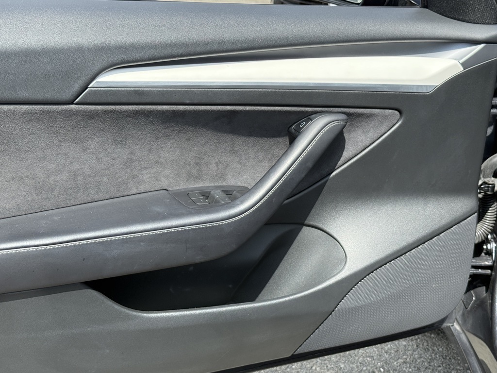 2022 Tesla Model 3 Long Range photo 16