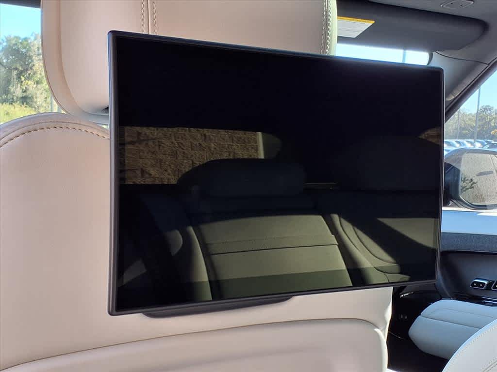 2025 Land Rover Range Rover Sport SE - Photo 17