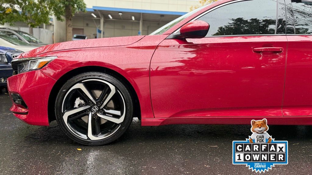 2019 Honda Accord Sport photo 4