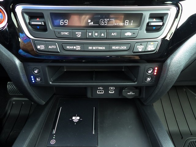 2026 Honda Ridgeline Black Edition photo 30