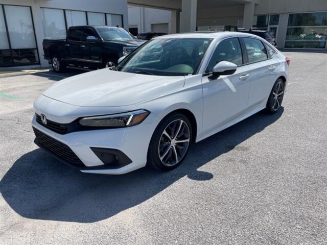 2023 Honda Civic Touring photo 3