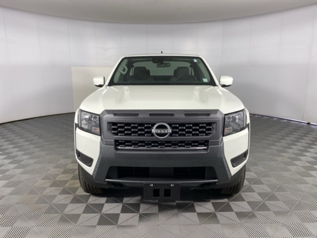 2025 Nissan Frontier SV photo 2