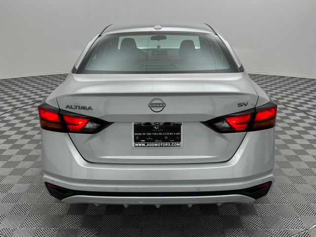 2024 Nissan Altima 2.5 SV photo 5