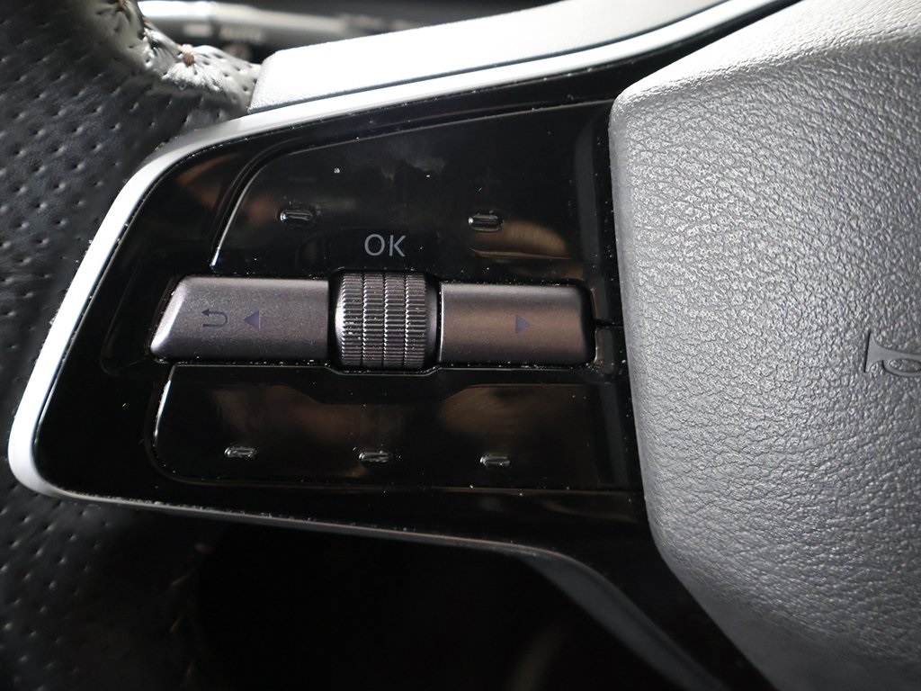 2023 Nissan ARIYA Engage Evolve+ Empower photo 32