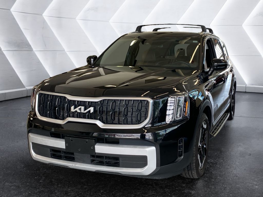 2024 Kia Telluride EX photo 3