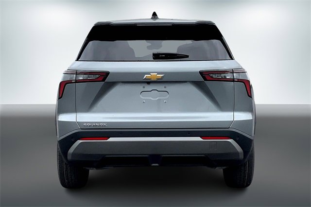 2026 Chevrolet Equinox LT photo 4