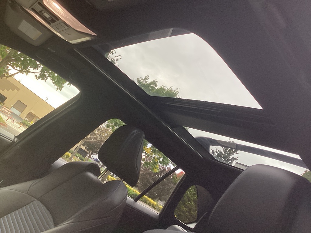 2025 Toyota RAV4 Hybrid XSE photo 2