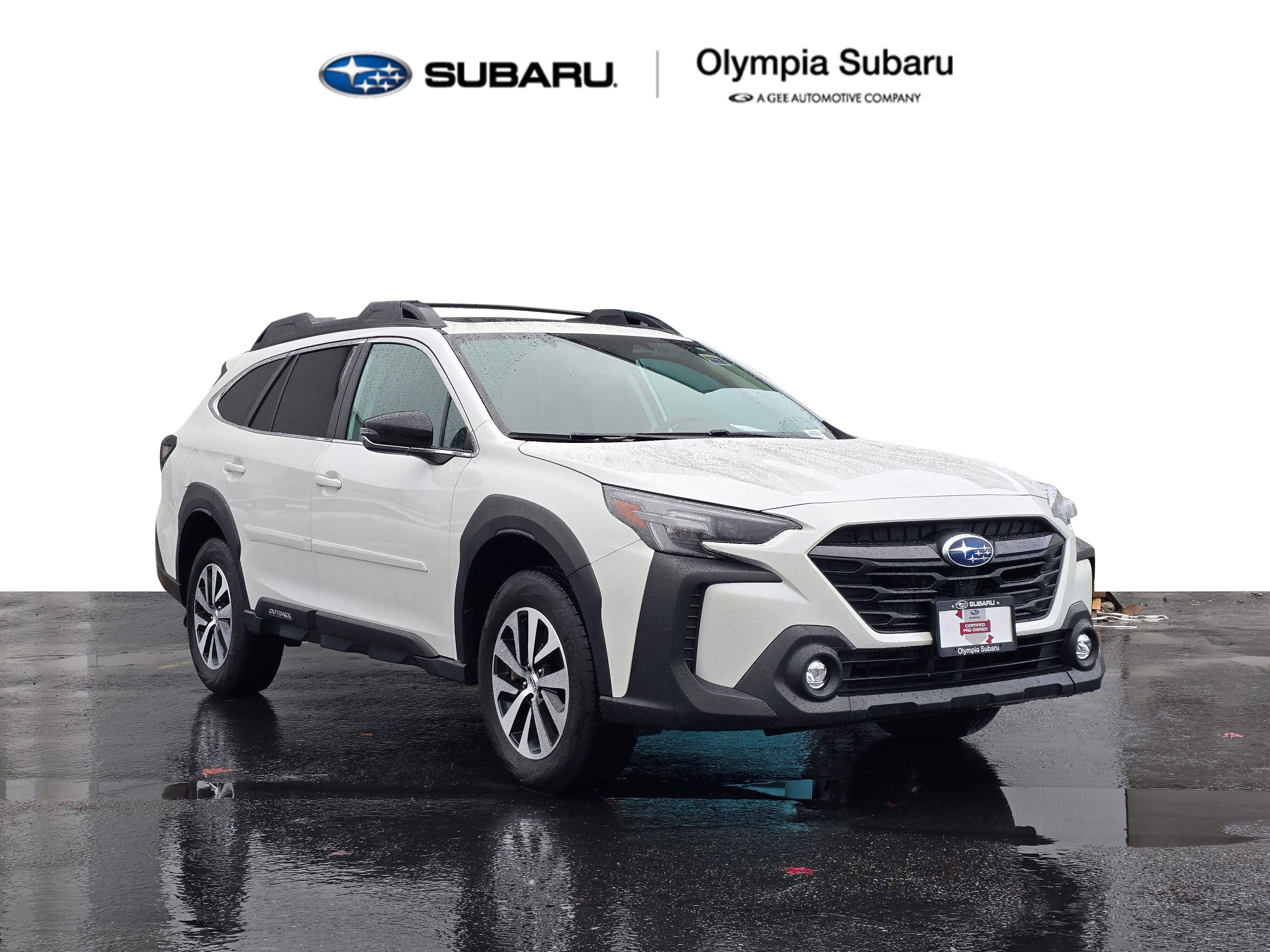 2025 Subaru Outback Premium's photo