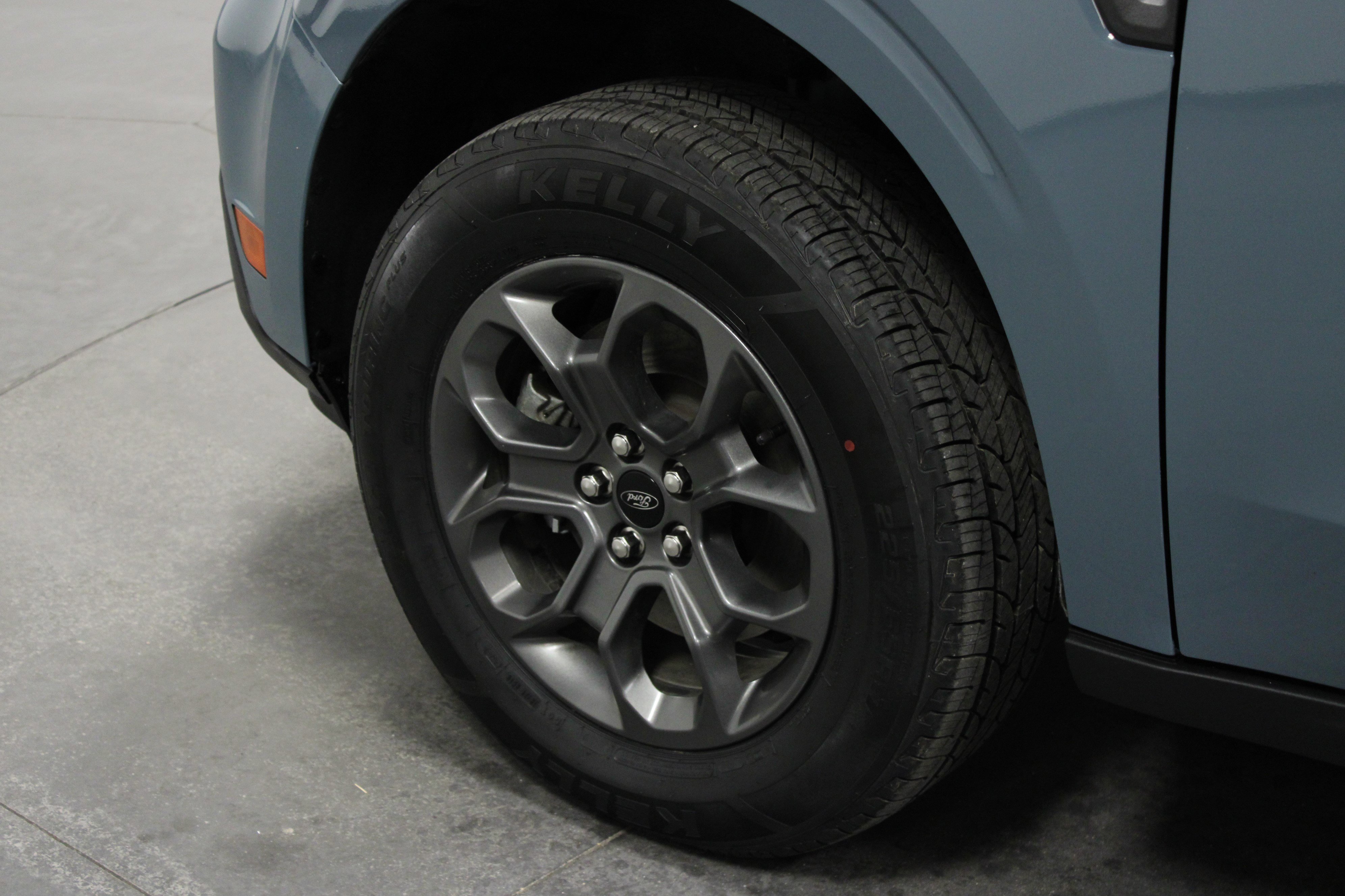 2023 Ford Maverick XLT photo 9