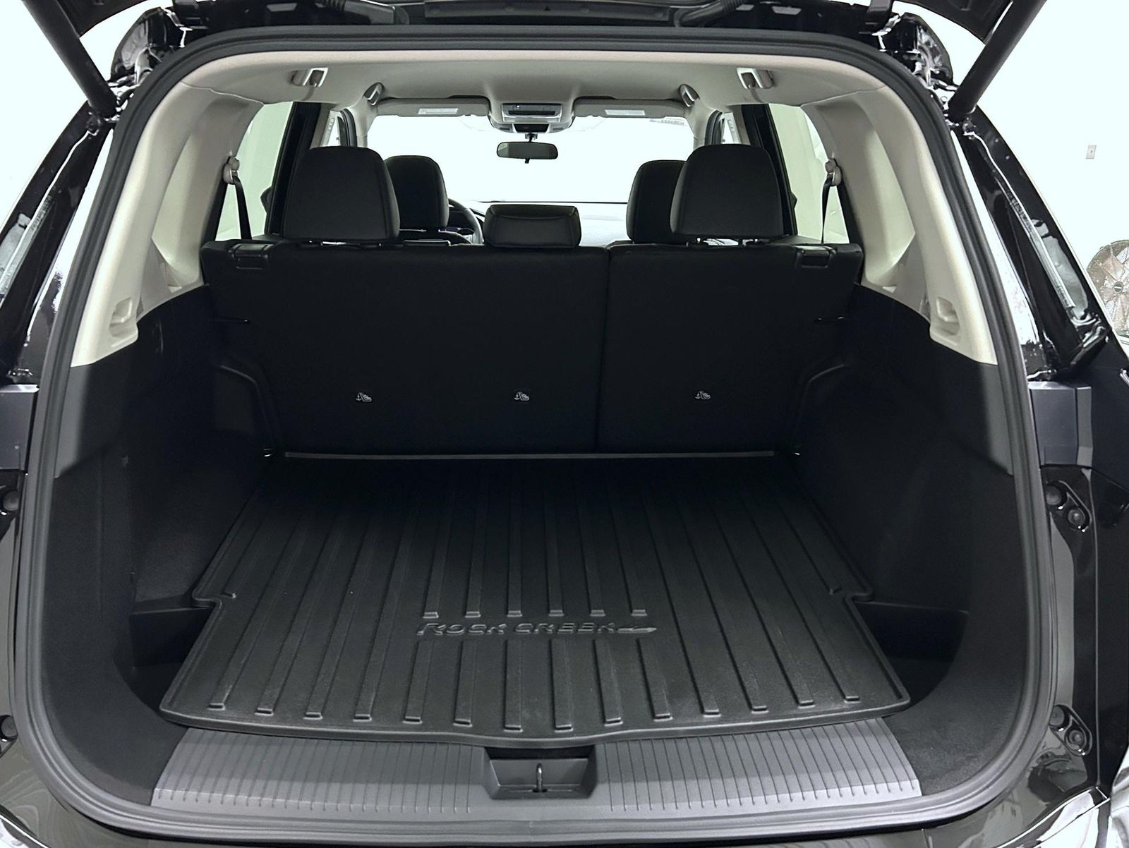 2026 Nissan Rogue AWD photo 9