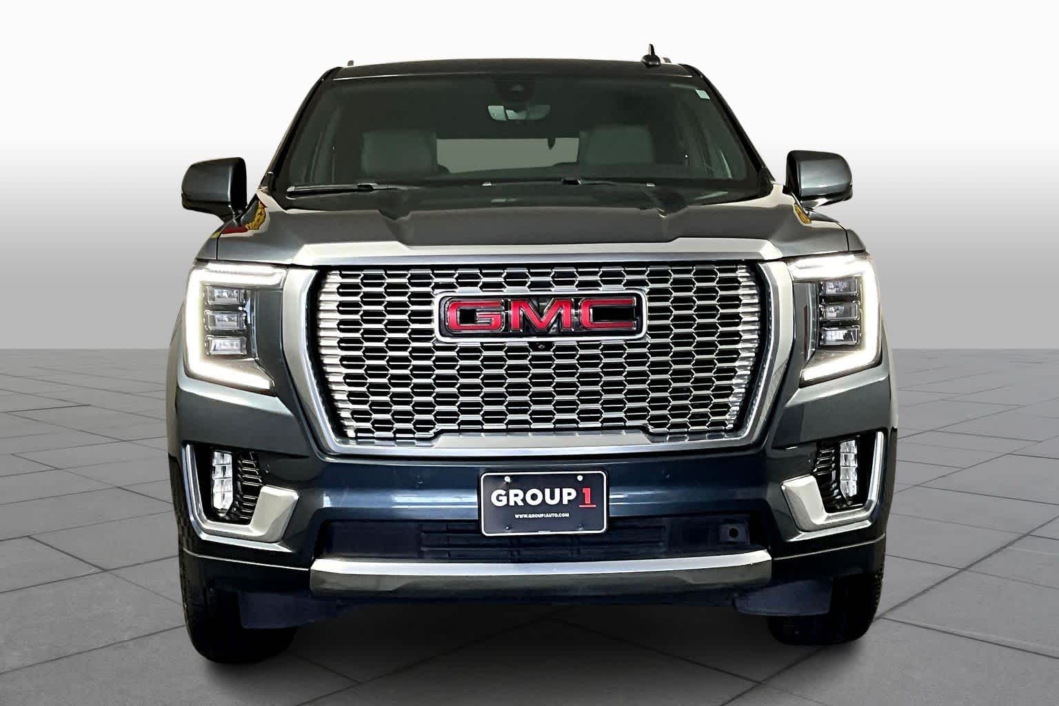 2021 Gmc Yukon Denali photo 2