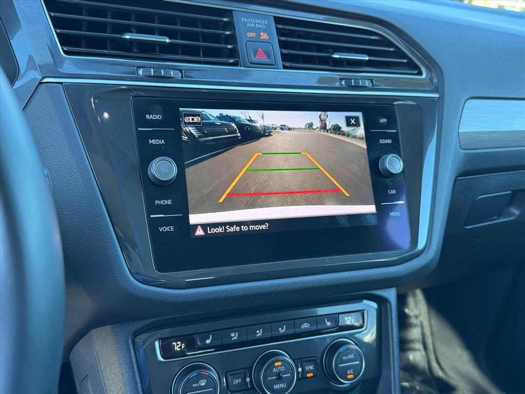 2021 Volkswagen Tiguan SE photo 15