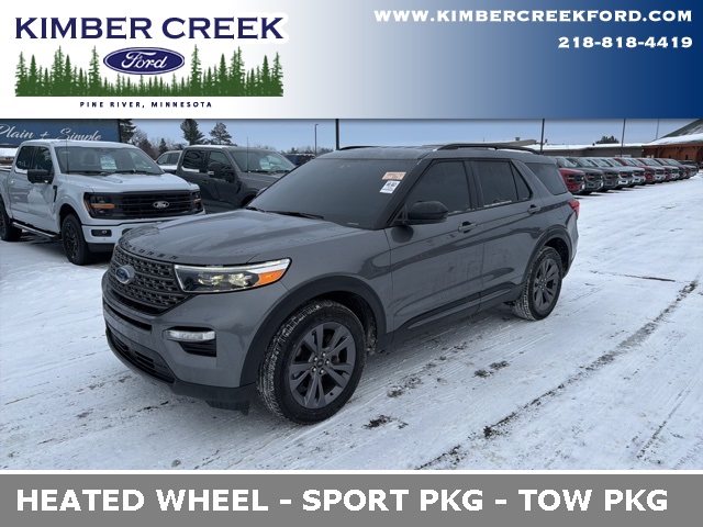 2023 Ford Explorer XLT's photo