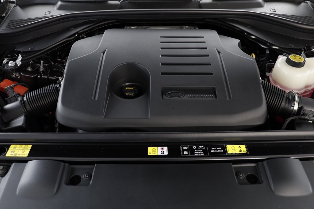 2025 Land Rover Range Rover Sport SE photo 19