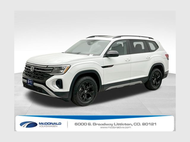 2025 Volkswagen Atlas Atlas Peak Edition's photo