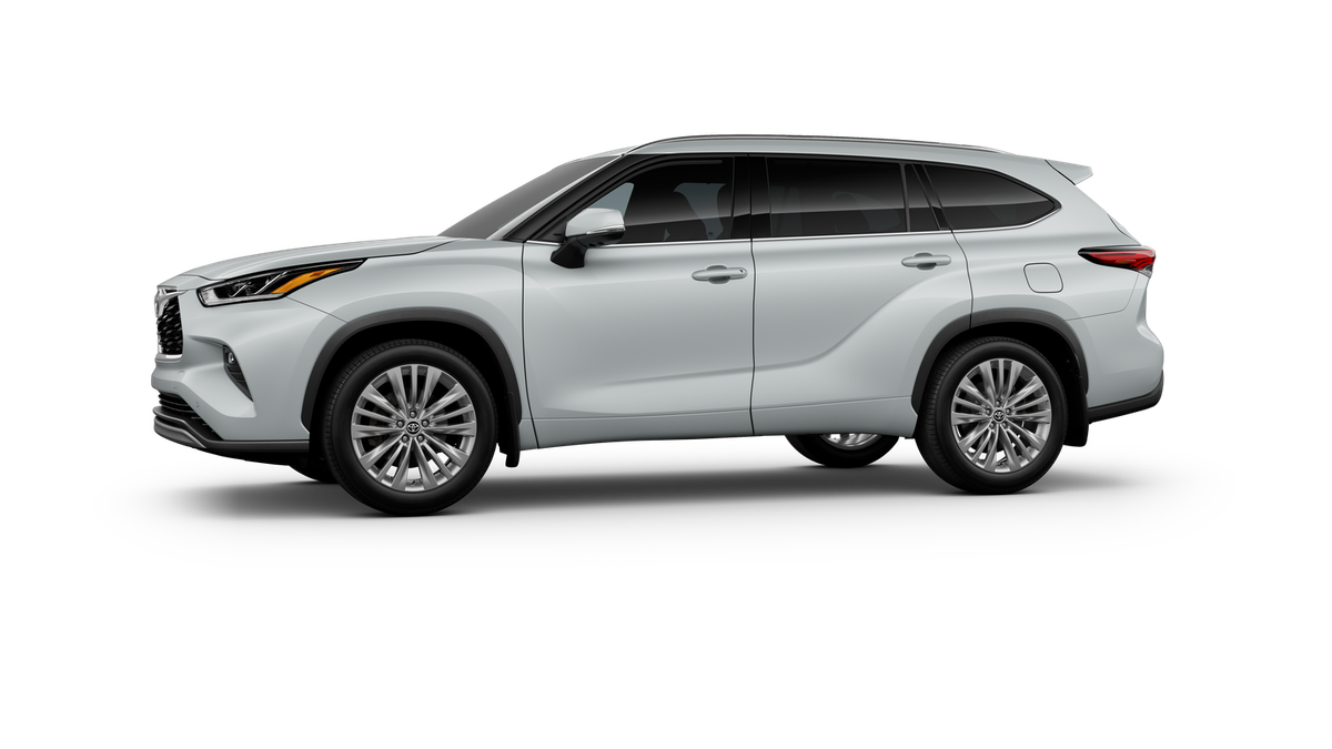 2025 Toyota Highlander Platinum photo 3