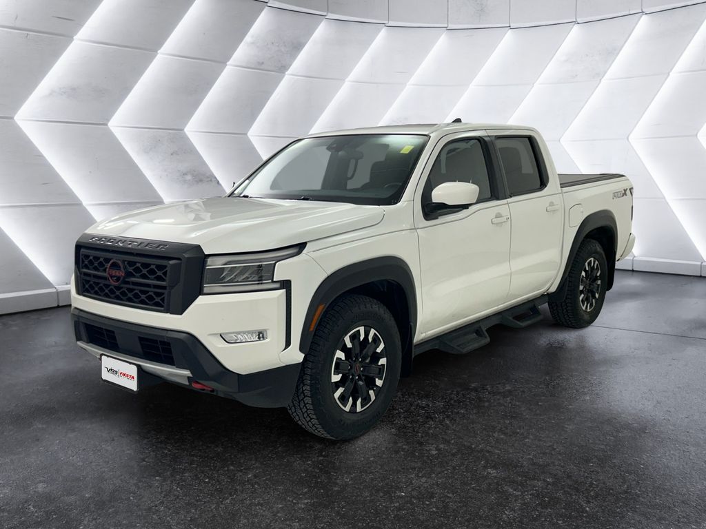 2024 Nissan Frontier PRO-X photo 3