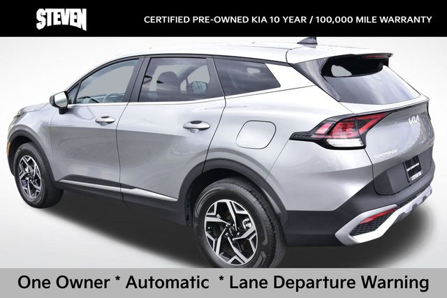 2025 Kia Sportage LX photo 2