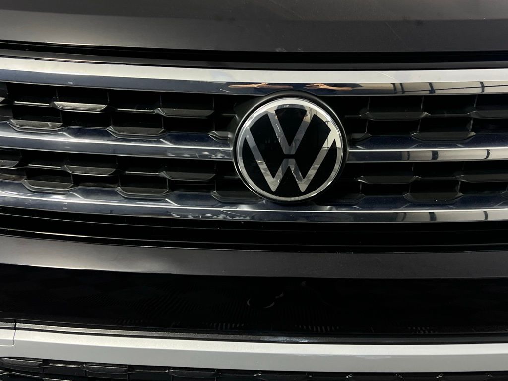 2021 Volkswagen Atlas V6 SE Technology photo 3