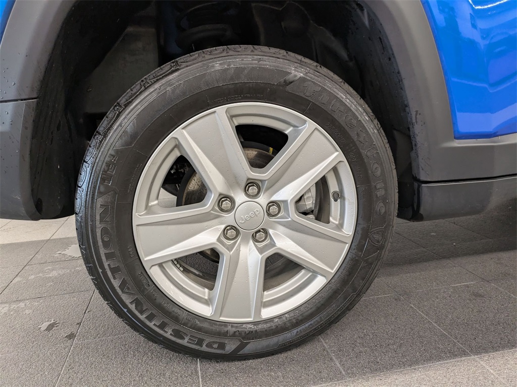 2022 Jeep Compass Latitude photo 22
