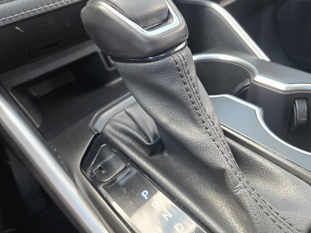 2021 Toyota Highlander XLE photo 23